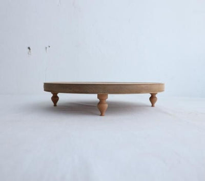 PRIVATE TABLE_M