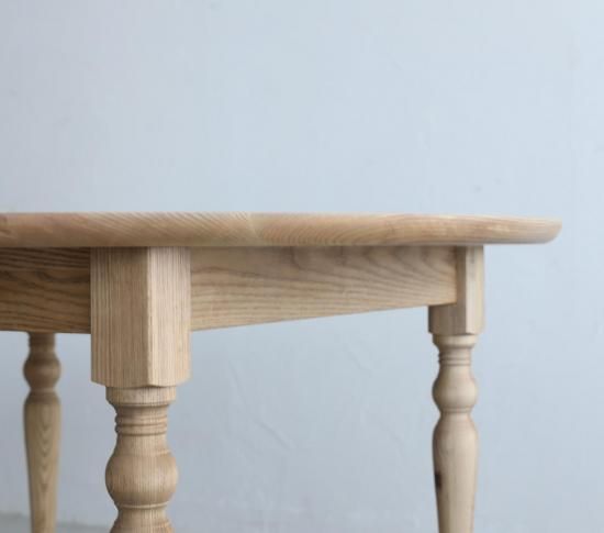 TURNER ‘circle’(NATURAL)