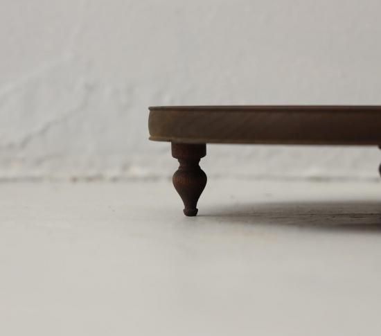 PRIVATE TABLE_32