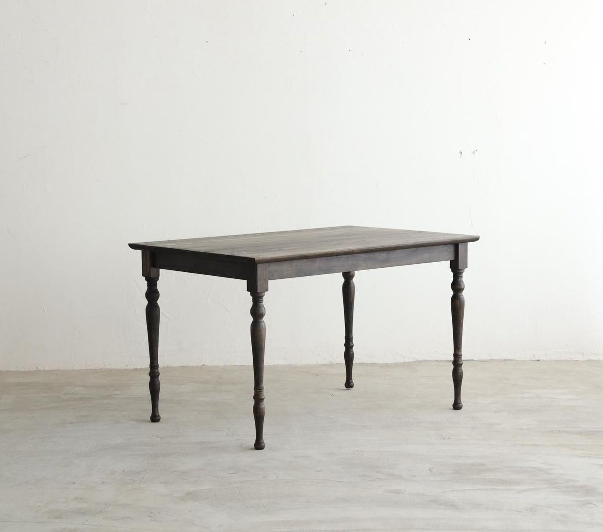 TURNER W1200(BLACK)
