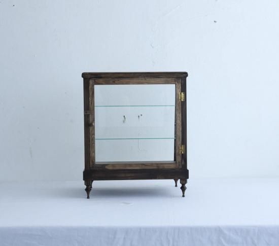 CHARM(DARK)_10