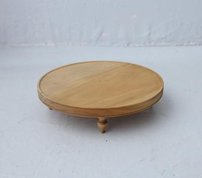 PRIVATE TABLE_Q(Small)