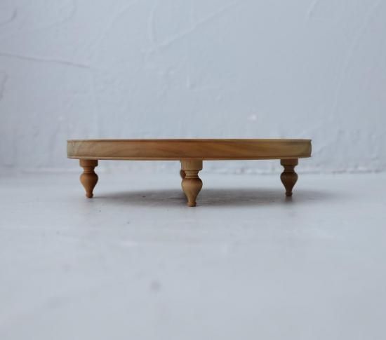 PRIVATE TABLE_Q(Small)