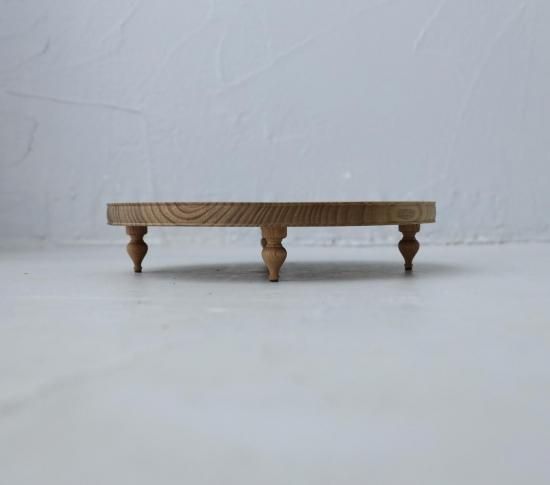 PRIVATE TABLE_M