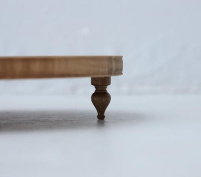 PRIVATE TABLE_E
