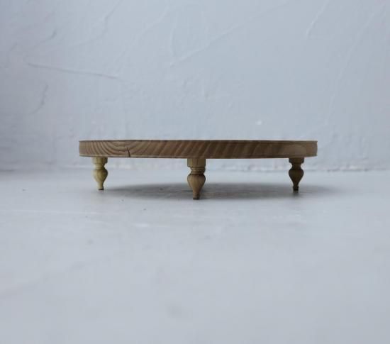 PRIVATE TABLE_D