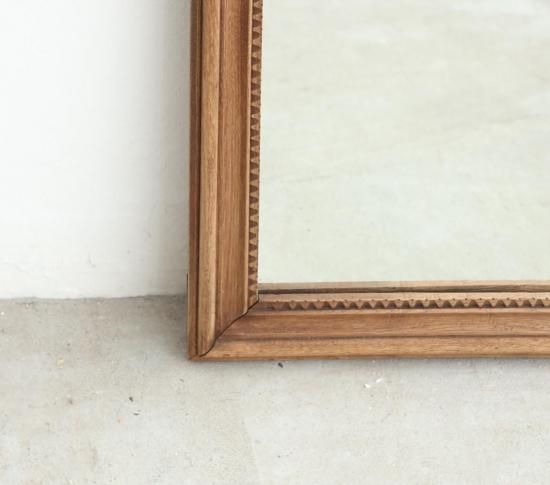 貴婦人なアンティークミラー