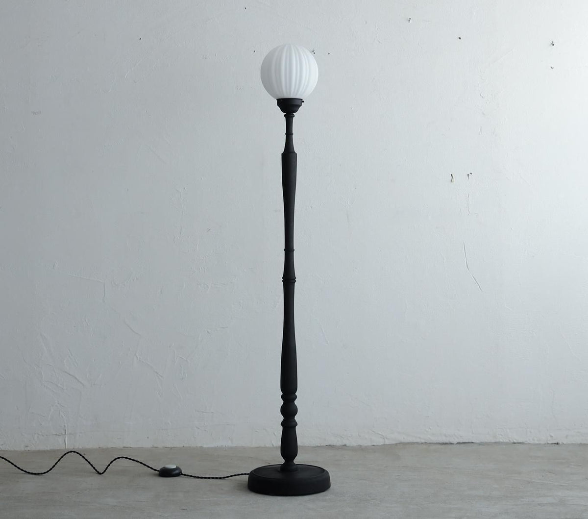 Midnight Cocoon (WAGASHI / BLACK)
