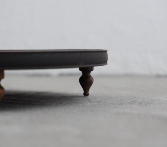 PRIVATE TABLE9
