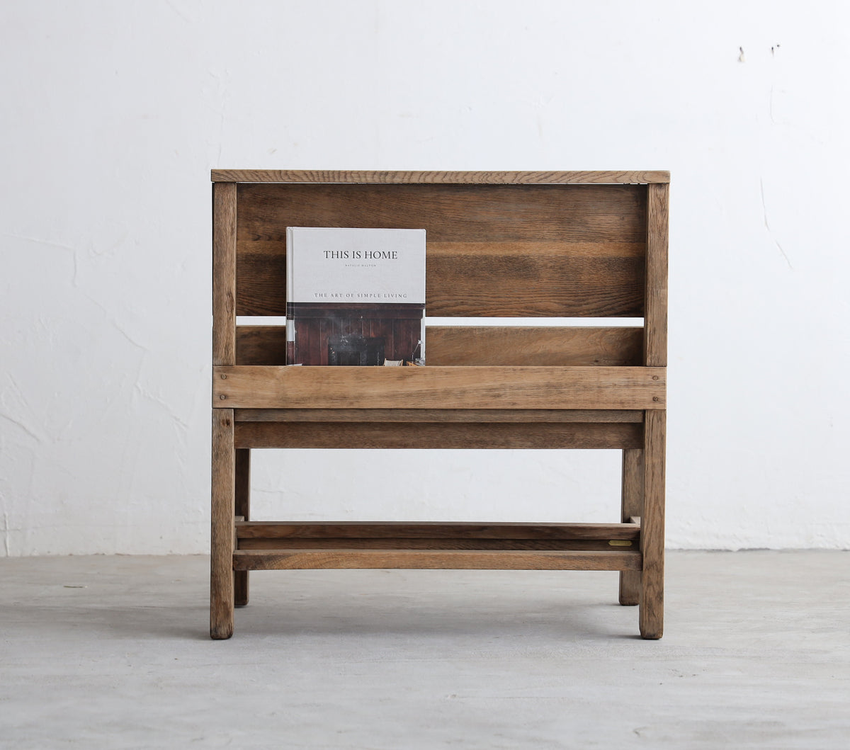 PRIVATE BENCH02