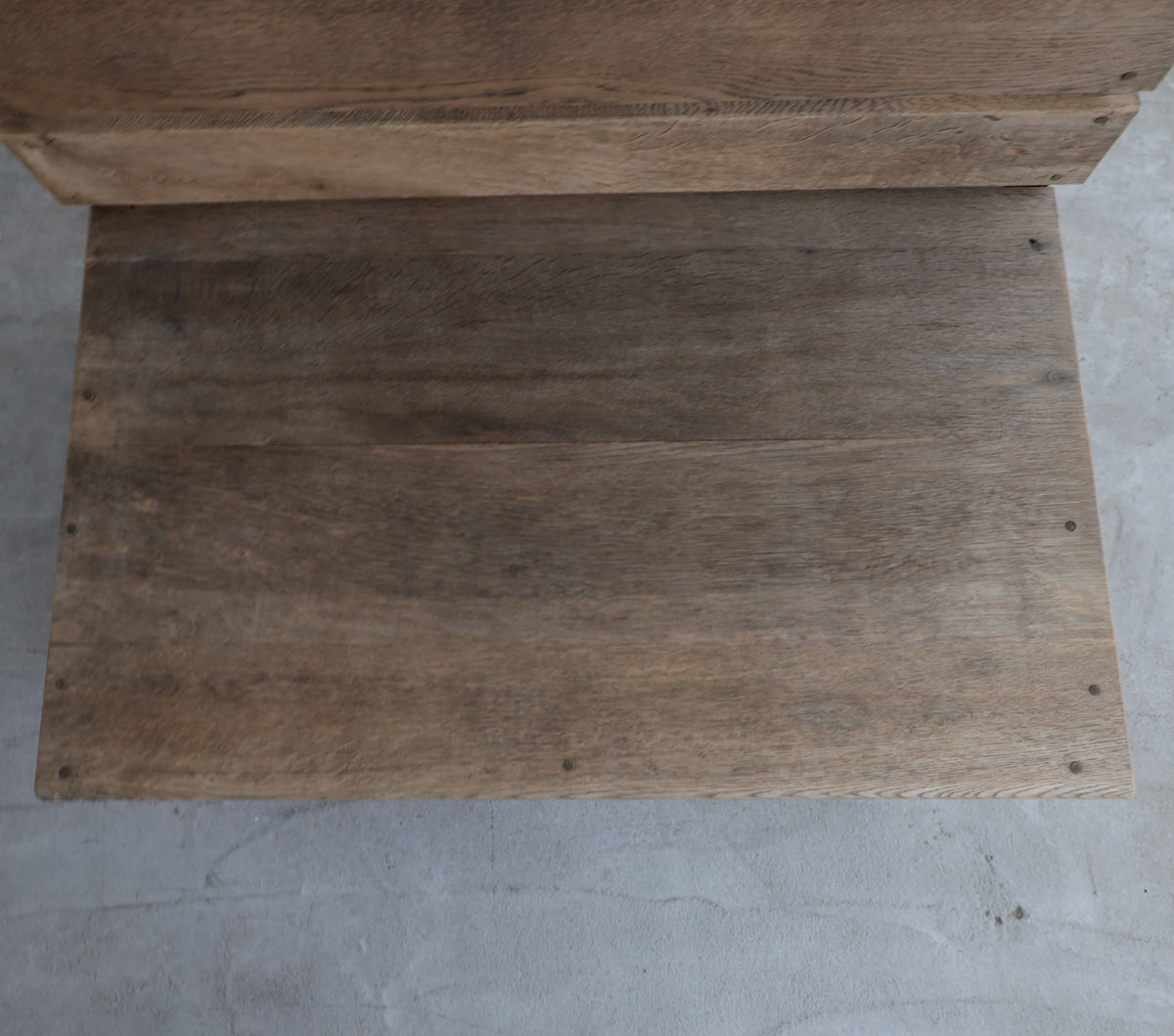 PRIVATE BENCH01